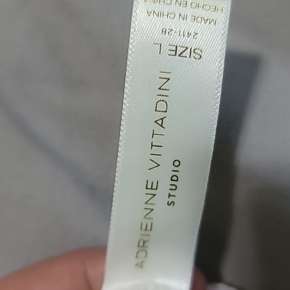 BEAUTIFUL pink bralette! 😍 - Picture 4 of 4